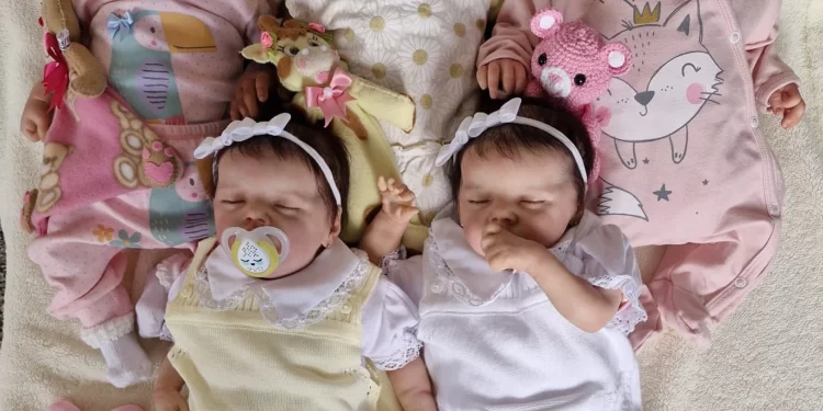 Bebês reborn: entenda a tendência e o debate que tomou conta da internet