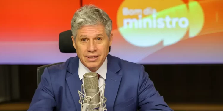 Ministro rebate críticas a alternativas para elevação do IOF