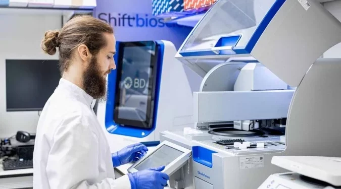 Gene descoberto rejuvenesce células humanas em 10 anos, dizem cientistas britânicos