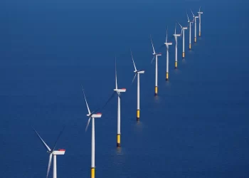 Ibama concede 1ª licença prévia a projeto eólico offshore no país