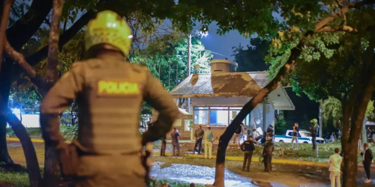 Colômbia oferece US$ 730 mil para prender mandante de atentado