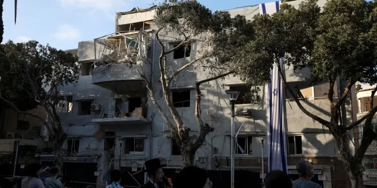 Israel e Irã se declaram vitoriosos em conflito