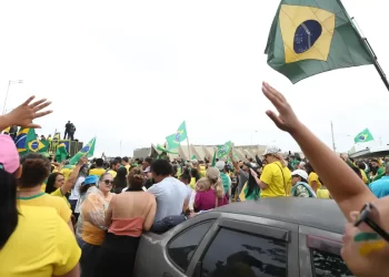 Moraes vota para condenar acusado de liderar acampamento golpista