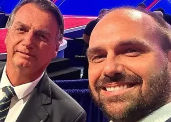 Eduardo Bolsonaro “marca” Trump em postagem: “Moraes redobrou a aposta”