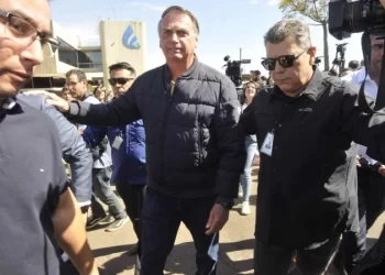 Moraes retira sigilo: confira principais pontos da decisão contra Bolsonaro