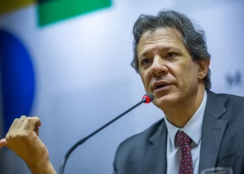 Haddad: bets ganham fortuna, mas mandam dinheiro para fora do país