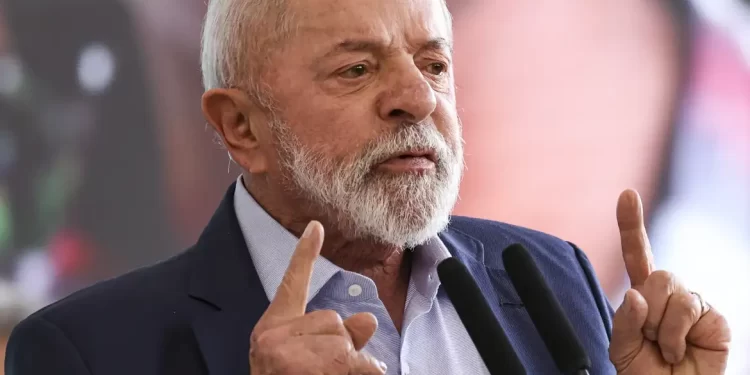Lula diz que Motta descumpriu acordo e derrubada do IOF foi absurda
