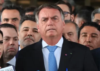 Moraes diz que Bolsonaro ignora e desrespeita o Supremo