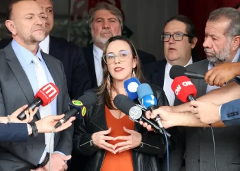 Presidenta do PSOL tem visto cancelado pelos Estados Unidos