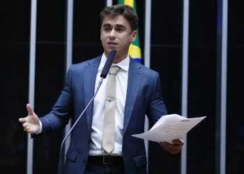 Justiça aumenta indenização que Nikolas terá de pagar a Felipe Neto