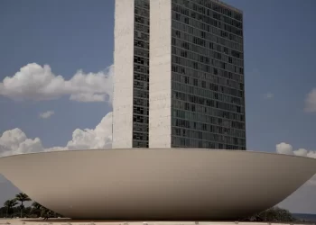 CPMI do INSS aprova pedido de prisão preventiva de 21 investigados