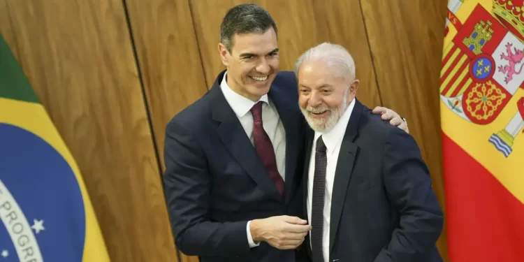 Lula conversa com presidente espanhol sobre Mercosul-UE e guerra