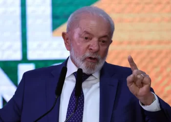 Na Ilha de Marajó, Lula inaugura creche que ficou com obra paralisada