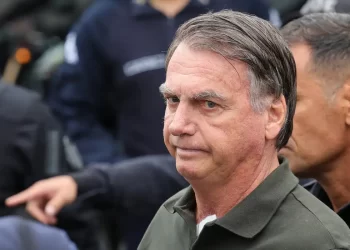 Bolsonaro tem até esta segunda para recorrer de condenação no STF