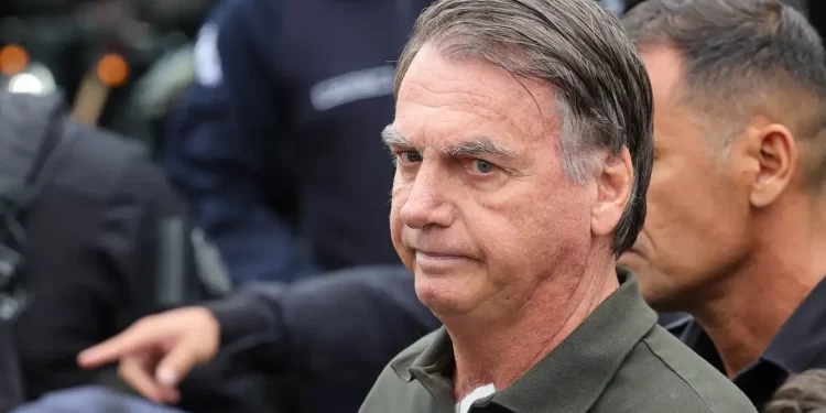 Bolsonaro tem até esta segunda para recorrer de condenação no STF