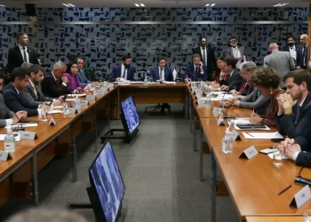 Câmara pode votar amanhã tornar crime hediondo adulterar alimentos
