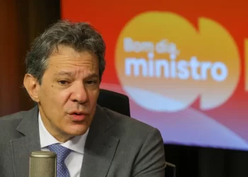 Haddad acredita em negociação para Congresso aprovar MP do IOF