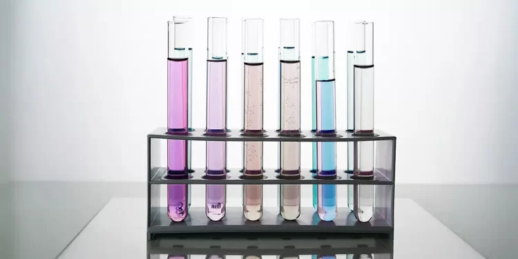 SP tem 14 casos de intoxicação por metanol com duas mortes confirmadas