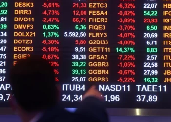 Na nona alta seguida, bolsa supera os 150 mil pontos pela primeira vez