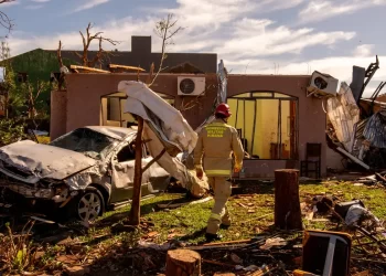 Tornados simultâneos no Sul surpreenderam meteorologistas