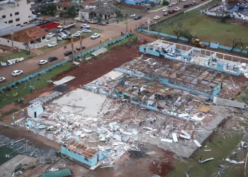 Número de feridos chega a 750 após passagem de tornado pelo Paraná