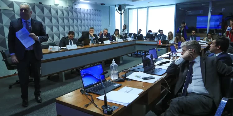 CPMI do INSS não vota convocação de Jorge Messias