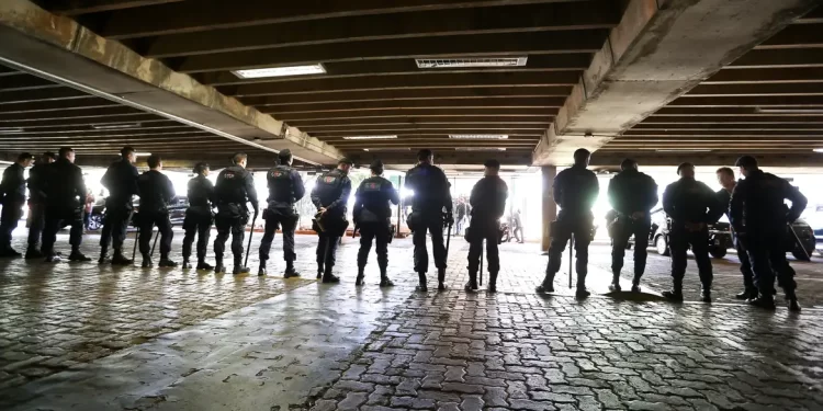 Um em cada 10 agentes penitenciários teve diagnóstico de depressão