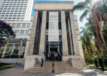 Polícia identifica um suspeito de roubar obras de arte em São Paulo