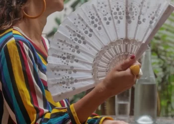 Menopausa sem Segredo é tema do Caminhos da Reportagem de hoje