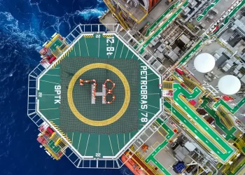 Petrobras recebe autorização para operar nova plataforma no pré-sal