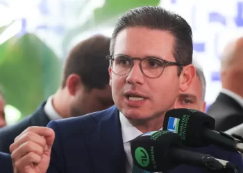 Motta elogia servidora alvo da PF e diz que Dino não aponta desvio