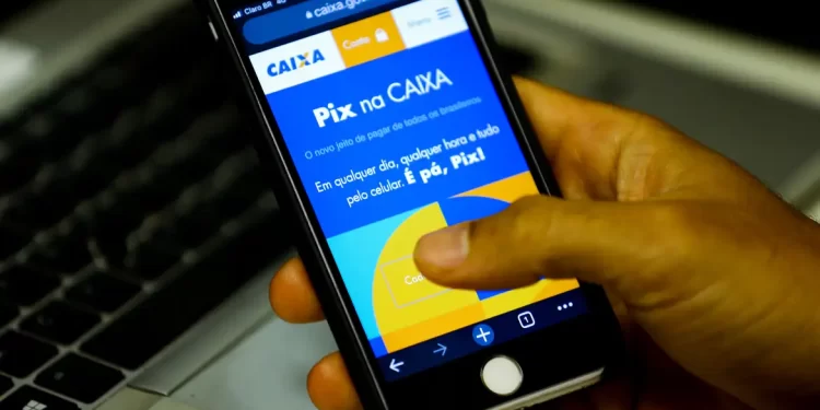 Pix bate recorde e supera 313 milhões de transações em um dia