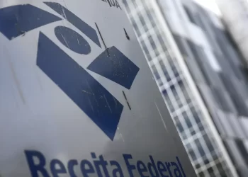 Receita alerta para falsas cobranças com nome e CPF do contribuinte