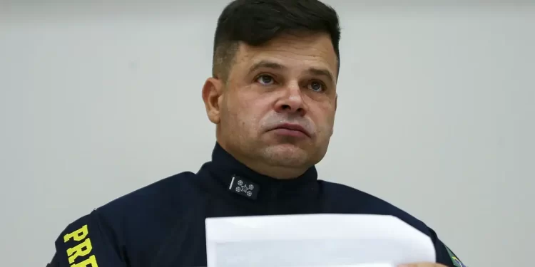 Ex-diretor da Polícia Rodoviária Federal é preso no Paraguai