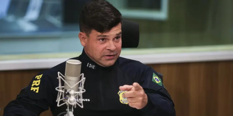 Moraes decreta prisão preventiva de ex-diretor da PRF Silvinei Vasques