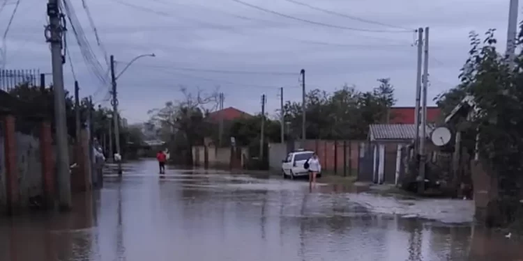 Inmet alerta para tempestade de grande perigo na Região Sul