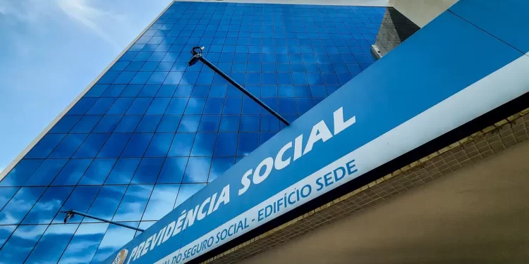 INSS: pagamento de benefícios de janeiro começa nesta segunda-feira