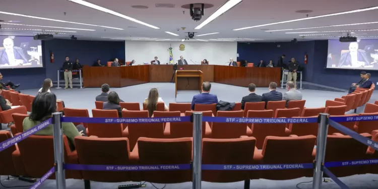 Moraes autoriza coronel da trama golpista a reduzir pena com leitura