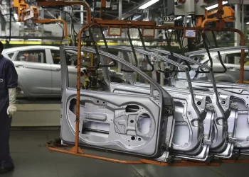 Anfavea: produção veicular com kits importados ameaça 69 mil empregos
