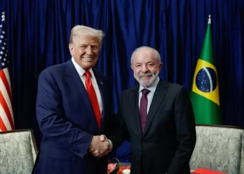 Lula conversa com Trump e pede mudanças em Conselho da Paz