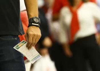 Mega-Sena acumula novamente e prêmio principal vai a R$ 115 milhões