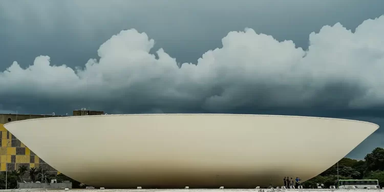 Inscrições para concurso da Câmara dos Deputados terminam hoje