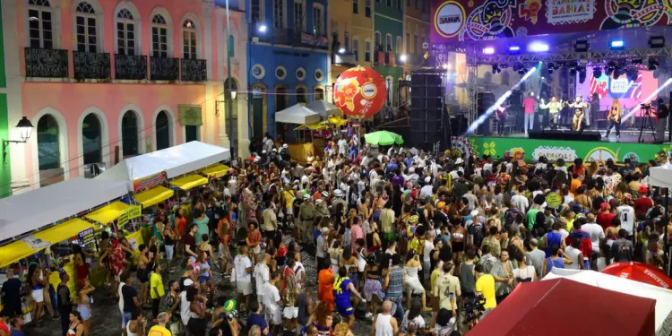 Salvador: Pelourinho tem 150 atrações no Carnaval; confira programação