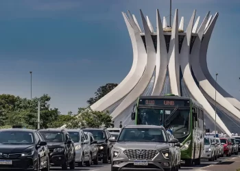 Saiba mais sobre as novas regras nacionais para tirar a CNH