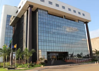 Justiça decreta prisão de suspeito de matar professora em Porto Velho