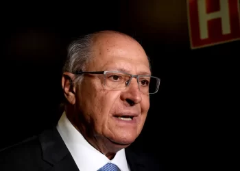 Alckmin: governo prioriza abastecimento e quer evitar alta do diesel