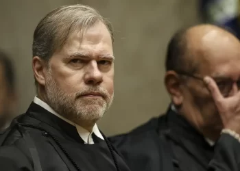 Toffoli se declara suspeito para julgar prisão de Vorcaro