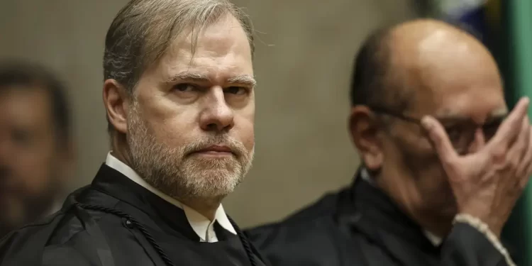 Toffoli se declara suspeito para julgar prisão de Vorcaro