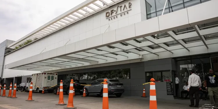 Bolsonaro tem piora da função renal e aumento de inflamação