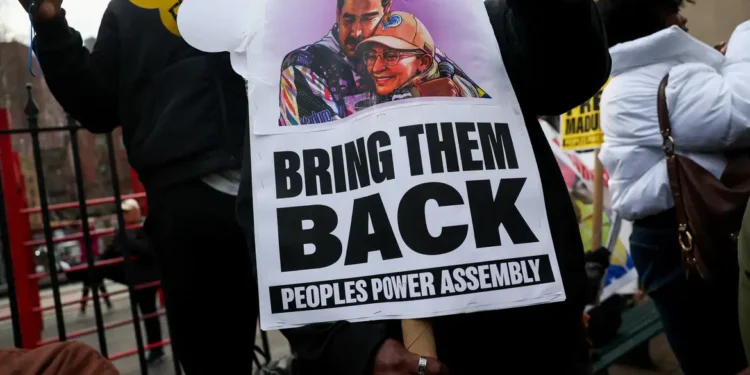 Justiça do EUA mantém acusação de narcotráfico contra Maduro